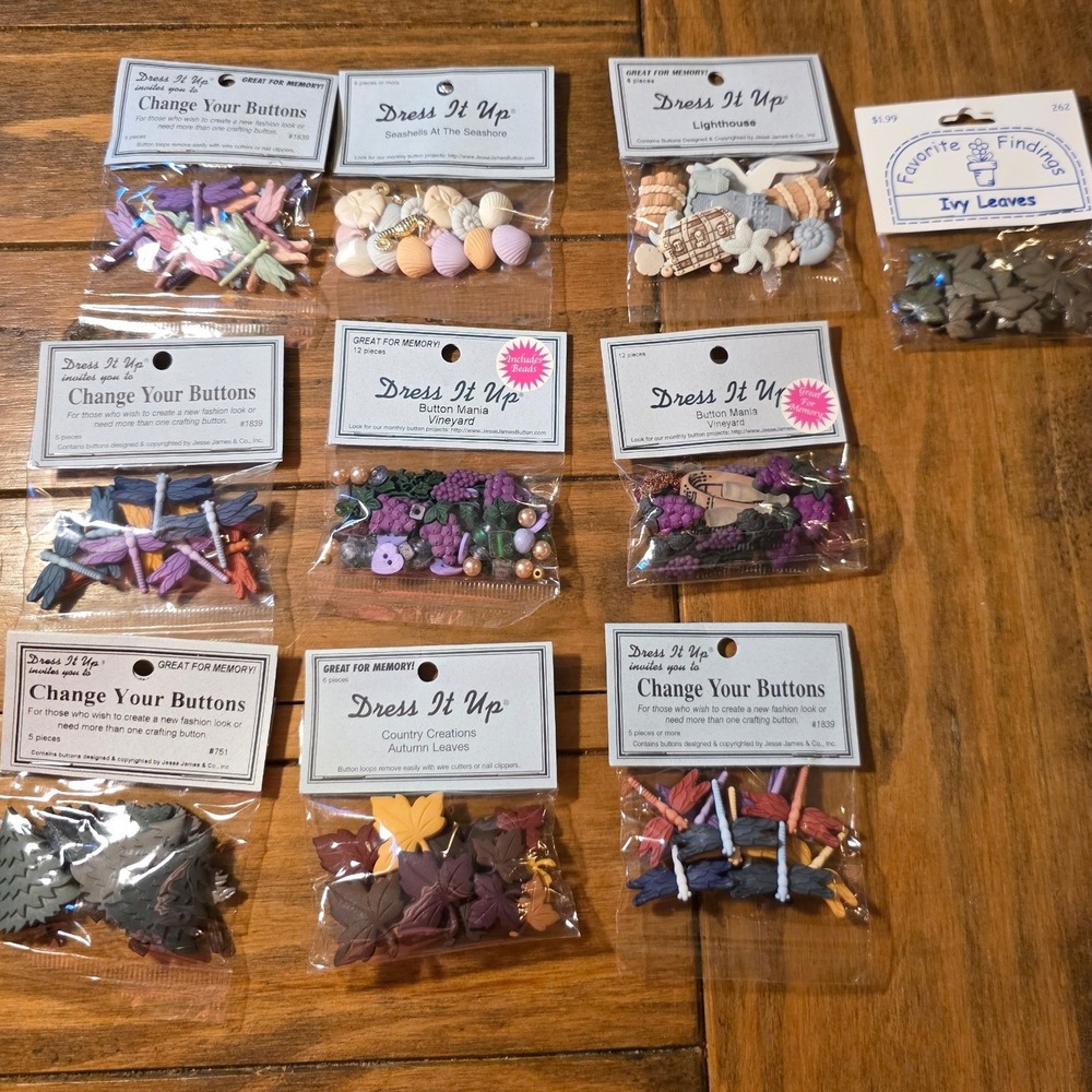 Dress It Up Buttons Lot Dragonfly Shells Grapes Leaves Mixed Colors 10ct